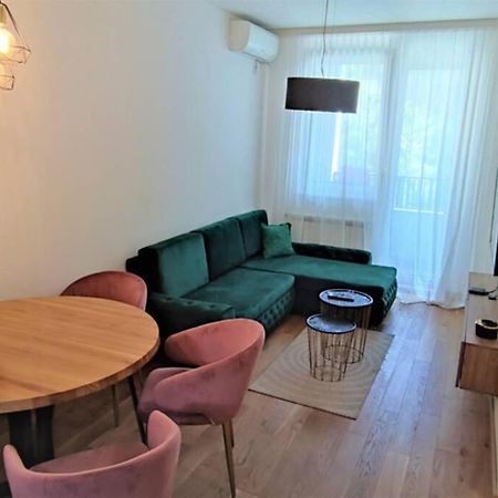 Appartement SNP city center lux à Novi Sad Extérieur photo